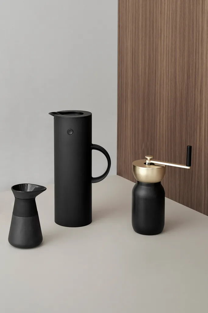 Lattiera In Ceramica Bianca Con Beccuccio Antigoccia – Perfetta Per Latte, Panna, Salse E Sciroppi – Ideale Per Caffetterie E Cucina – Dimensioni Compatte 7x8x4 Cm