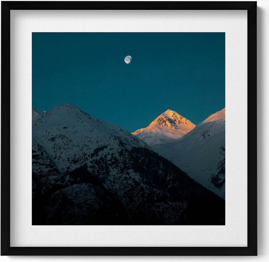 Sonnenuntergang in den Bergen– Wandbild mit Rahmen – Gerahmtes Bild – Wanddekoration – 50x50 cm – Schwarz Rahmen