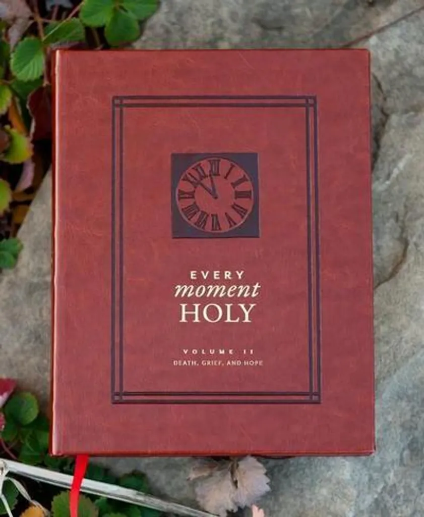Every Moment Holy Volume II Livre Hardcover de Prières et Liturgies