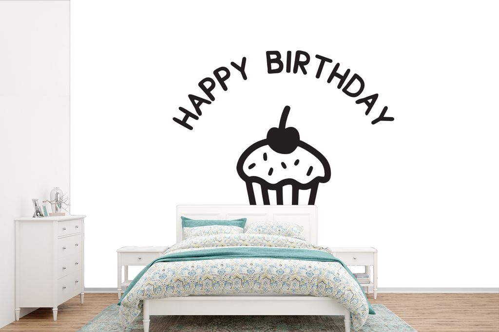 MuchoWow Fototapete für Wohnzimmer oder Schlafzimmer Wandtapete Vinyl Motivtapete Zitat "Happy Birthday" mit einem Cupcake auf weißem Hintergru...