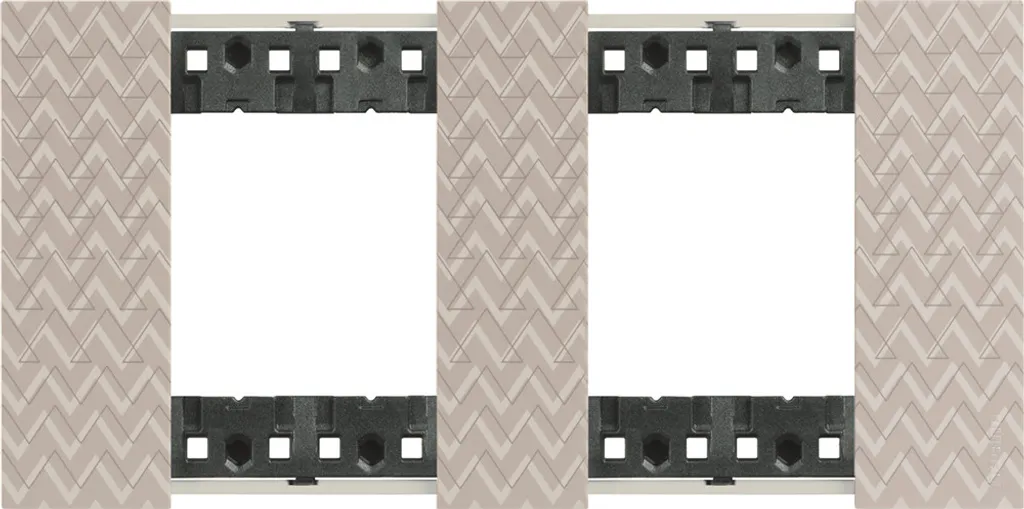 Plaque Bticino Living Now KA4802M2M Optic 2x2 Modules pour Interrupteur