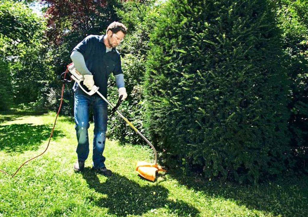 STIHL FSE 81 Rasentrimmer, ElektroMotorsensen 1000 Watt Produktbild 15
