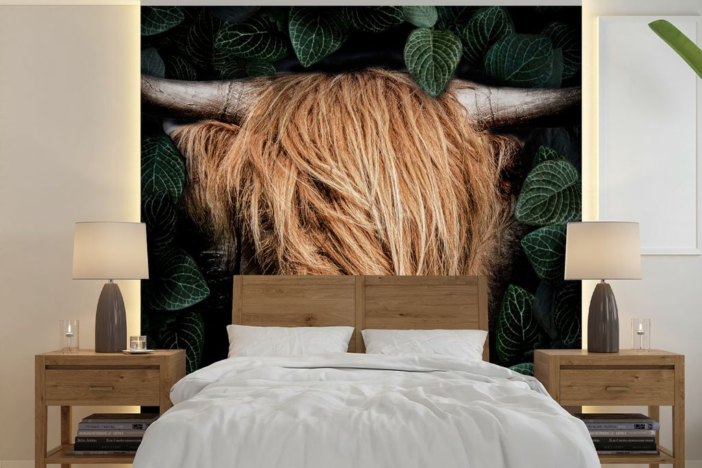 MuchoWow Fototapete für Wohnzimmer oder Schlafzimmer Wandtapete Vinyl Motivtapete Schottischer Hochländer - Blättrig - Kuh - 240x240 cm - Schl...