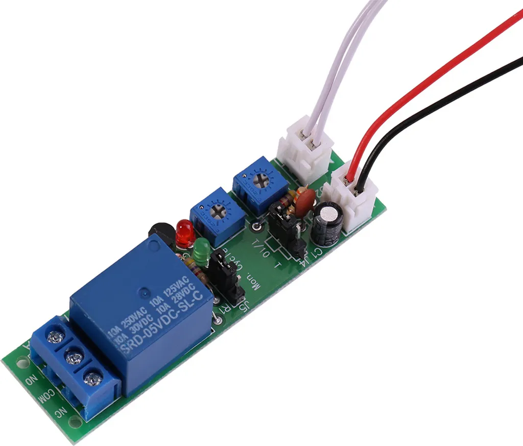 Modulo Timer di Precisione | Relè a Ritardo Regolabile Ultra-Compatto