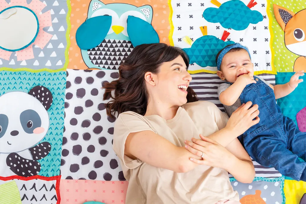 Tapis de jeu Fold & Go Jumbo : finissez-en avec les tapis encombrants !
