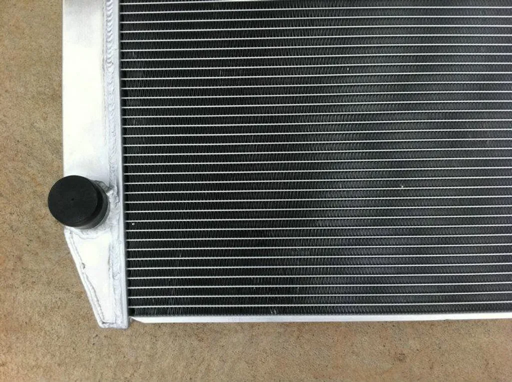 Radiateur de Refroidissement Falcon V8 en Aluminium - Performance Course - 5