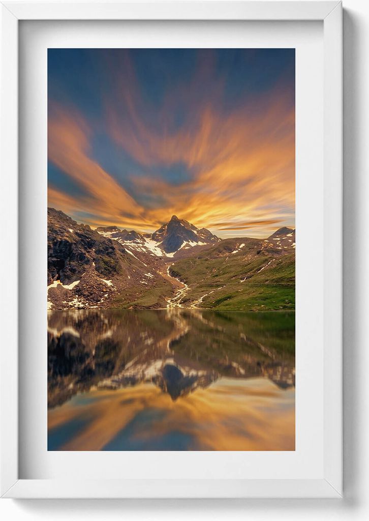 Bergsee und Sonnenuntergang– Wandbild mit Rahmen – Gerahmtes Bild – Wanddekoration – 40x60 cm – Weiß