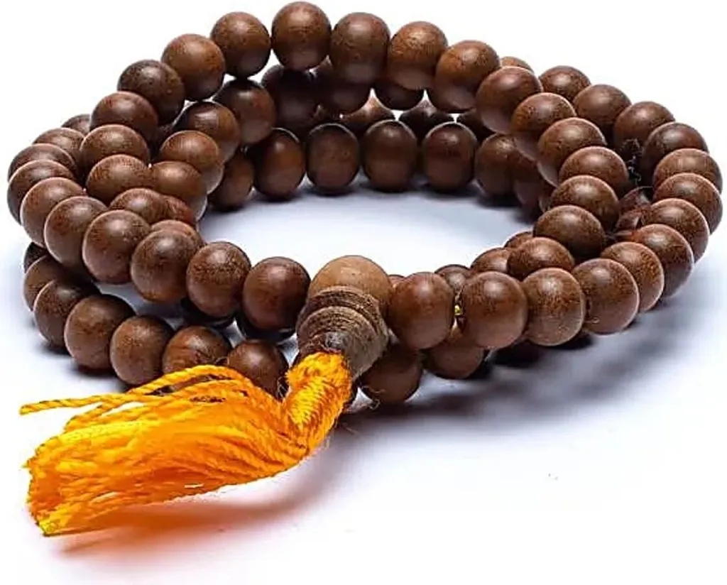 Mala 108 Perles 0,8 cm en Bois de Santal Odorant et Perles Lisses