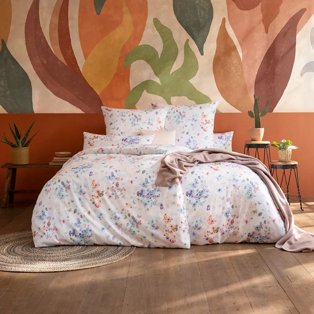 Housse de couette en satin mako 135x200 Estella Gabriela fleurs et blanc