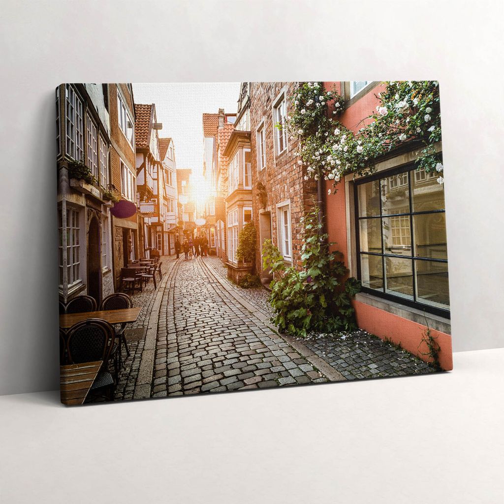Italienische Straße zwischen Gebäuden – Leinwandbild Wandbild – 80x60 cm – Leinwandbilder – Wandbilder – Schlafzimmer – Flur