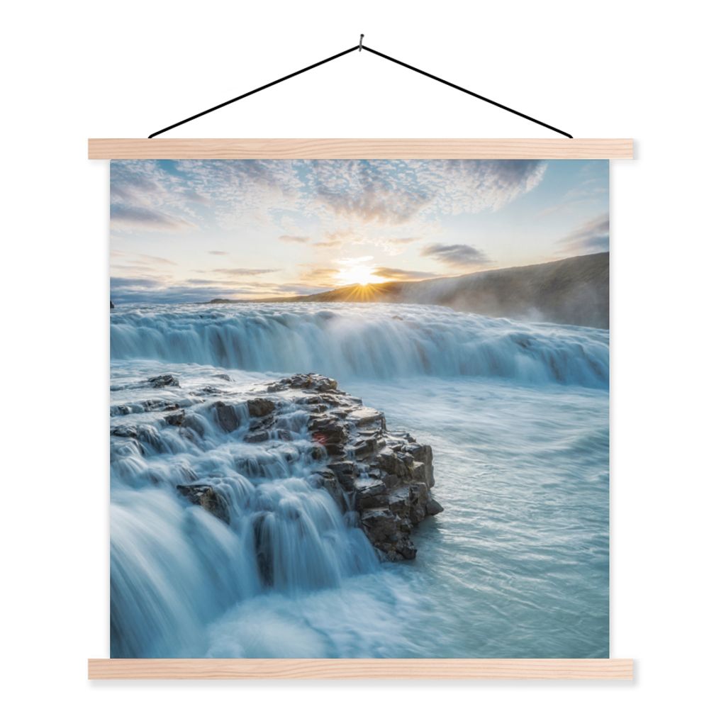 MuchoWow Textilposter Wasserfall - Wasser - Steine - Sonne - Natur 40x40 cm mit holzfarbenen Rahmen - Posterleiste