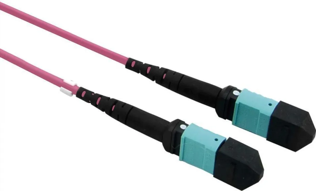 Liaison Fibre Optique MPO OM4 5m Violette pour Baies de Brassage