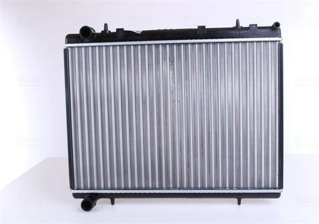 Nissens 63601 Radiateur Moteur OE 1330K1 pour Peugeot 308 et Citroën C4
