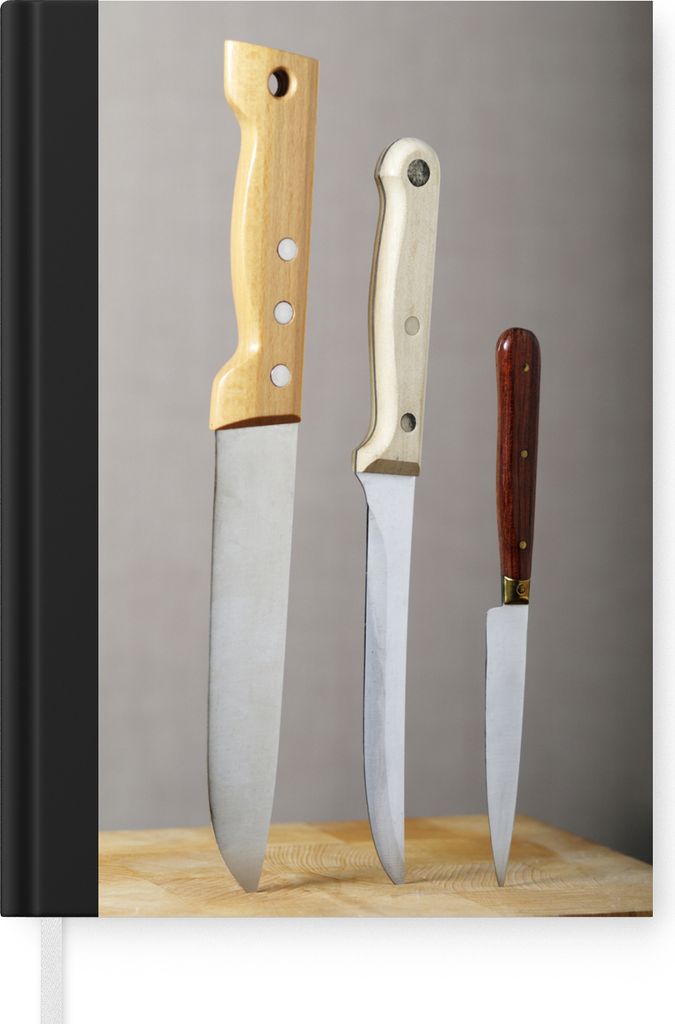 MuchoWow Notizbuch Tagebuch Haushaltsbuch Notebook A5 Messer in einem Schneidebrett - Notizblock - Notizheft - Notebook - Schreibblock - Papier