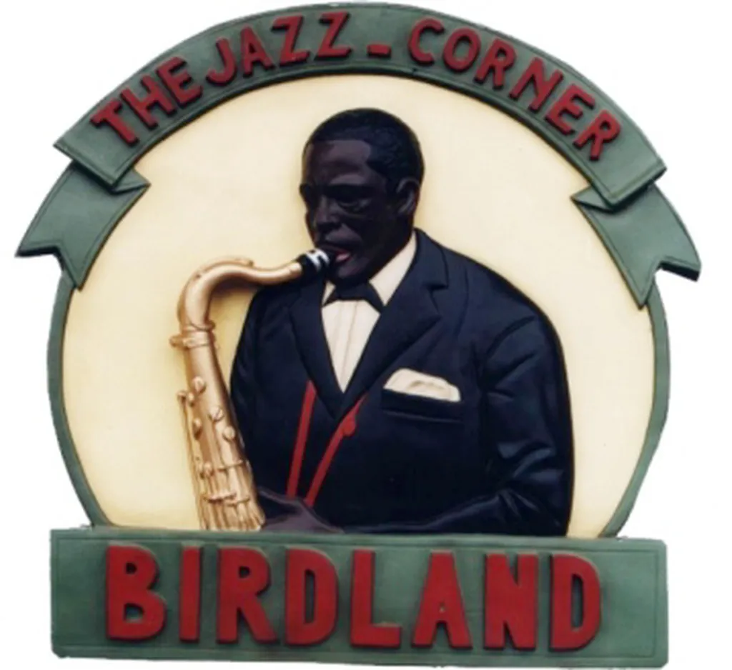 Relief Mural Jazz Birdland Figure Décoration Murale en Résine Noire