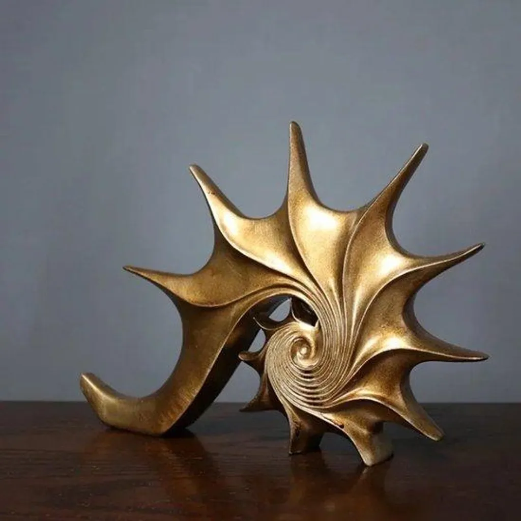 Figurines décoratives en résine au design moderne et épuré pour salon