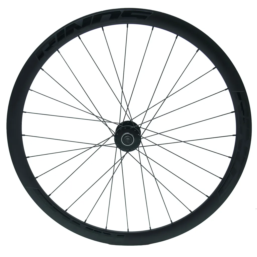 Roues RINOS ultra-légères en carbone avec moyeux à roulement fluide
