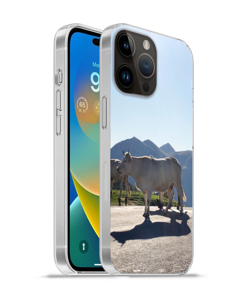 MuchoWow Handyhülle Schutzhülle Hülle für Apple iPhone 14 Pro - Softcase Schottische Highlander - Licht - Berge - Natur Silikon Softcase Hand...