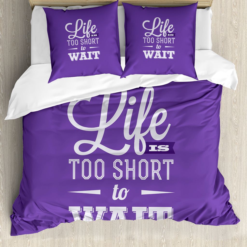 ABAKUHAUS motivational Bettbezug, Carpe Diem Stil, Milbensicher Allergiker geeignet mit Kissenbezügen, 200 cm x 200 cm - 80 x 80 cm, lila Weiß