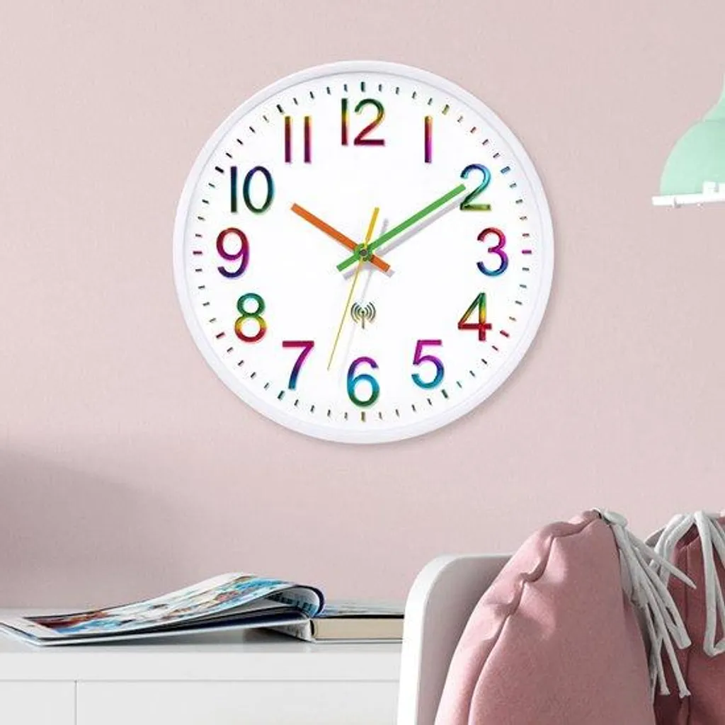 Horloge murale radio-pilotée 30 cm à quartz silencieuse et colorée