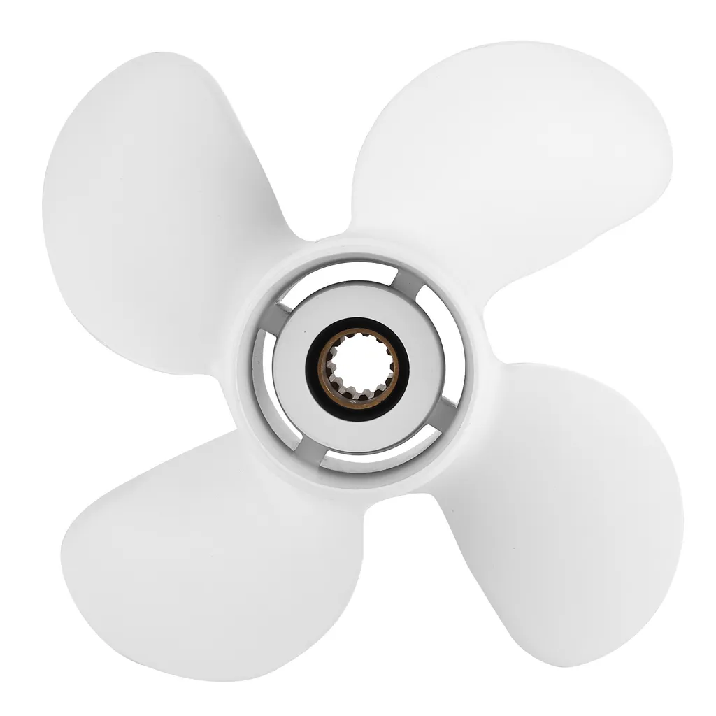 Réduisez les Vibrations avec cette Hélice 4 Pales 13 Spline pour Yamaha