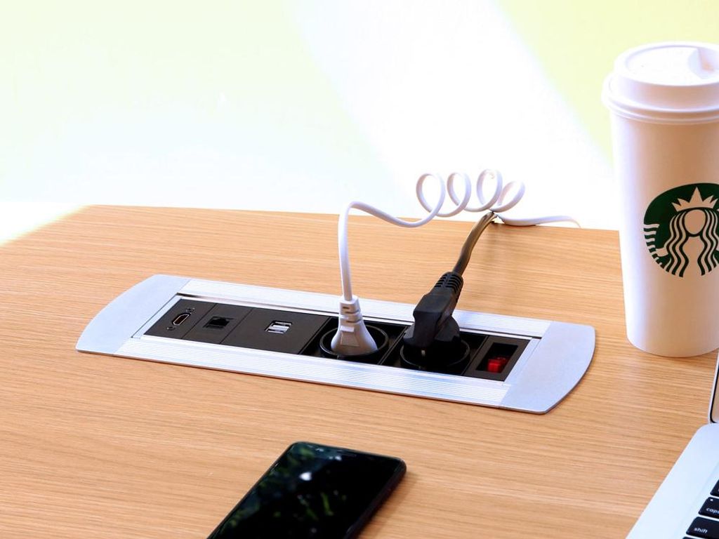 Gniazdo wielofunkcyjne 2 x Schuko 2 x USB 1 x RJ45 1 x HDMI Zdjęcie produktu 
