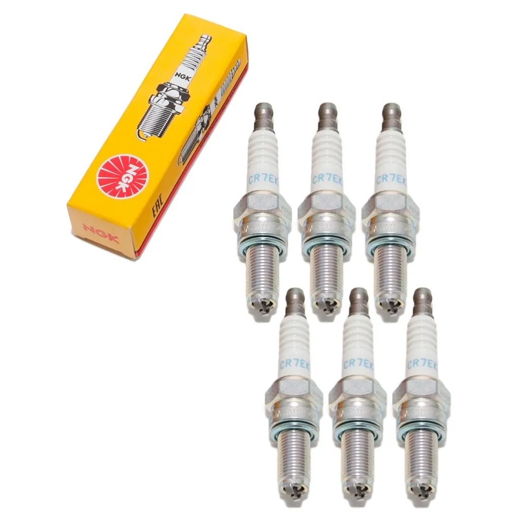 Guida al Cambio Candele: Kit 6x NGK CR7EKB 4455 per Manutenzione Fai-da-Te
