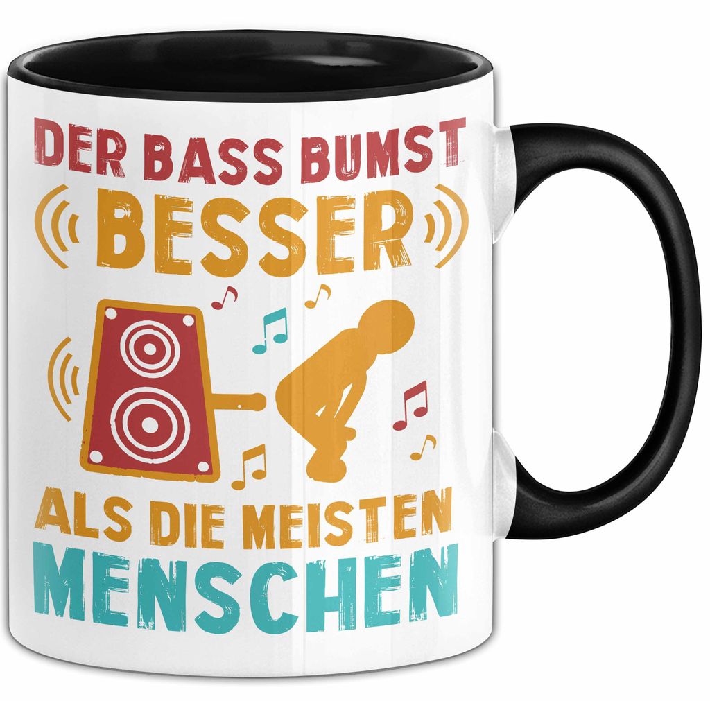 Open Air Musikkonzert Sarkasmus Tasse Geschenk Lustige Geschenkidee Spruch Der Bass Bumst Besser Als Die Meisten Menschen (Schwarz)