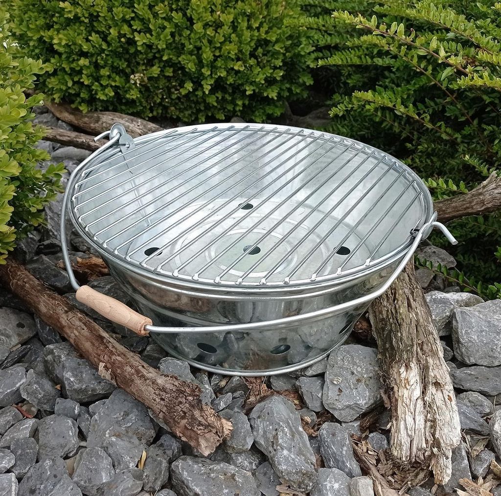 Schulz Zink Grill mit 45cm Edelstahl Grillrost und Tragebügel - 3 teilig - 47 x 19 cm