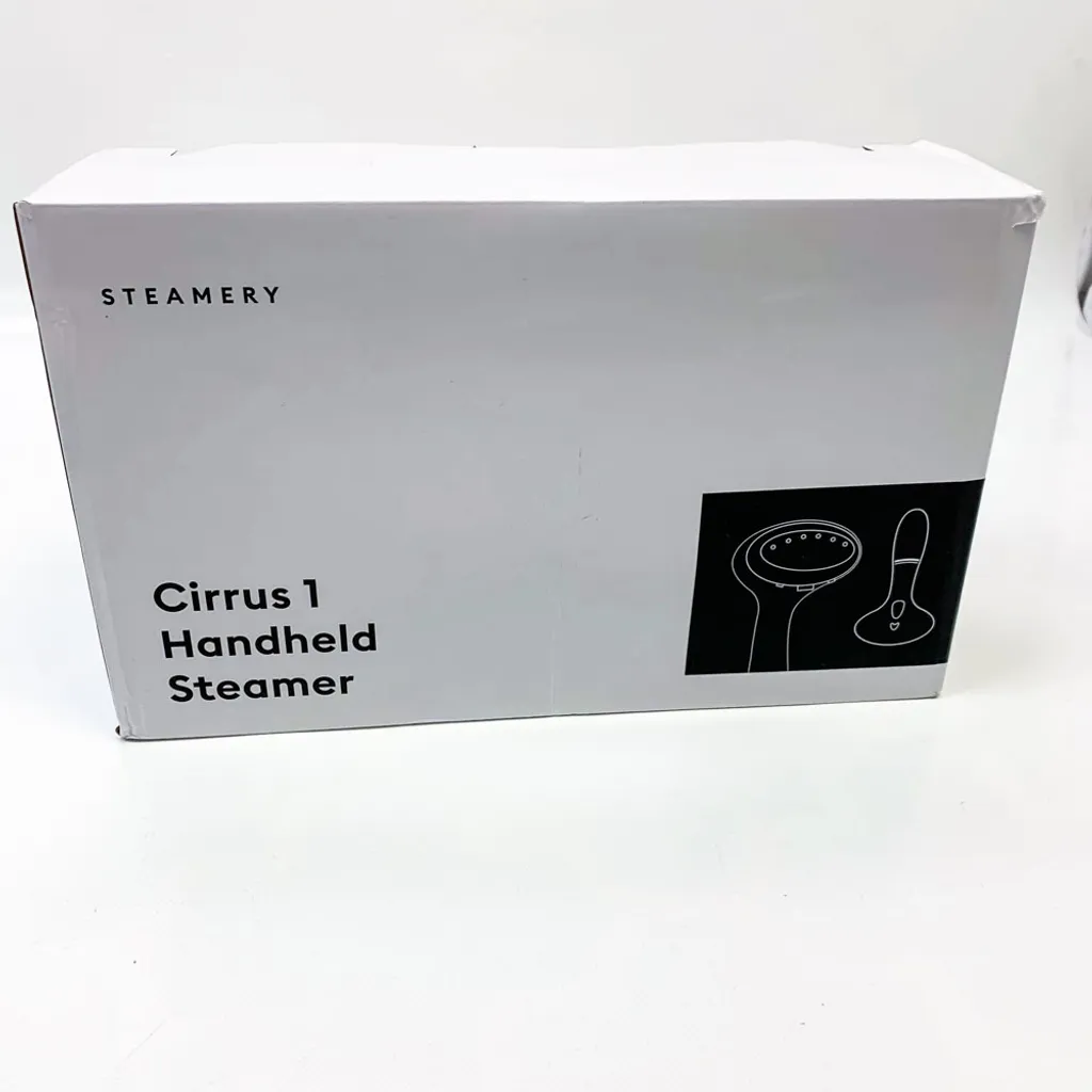 Adieu Plis Difficiles : Défroisseur Vapeur Steamery Cirrus 1 Portable