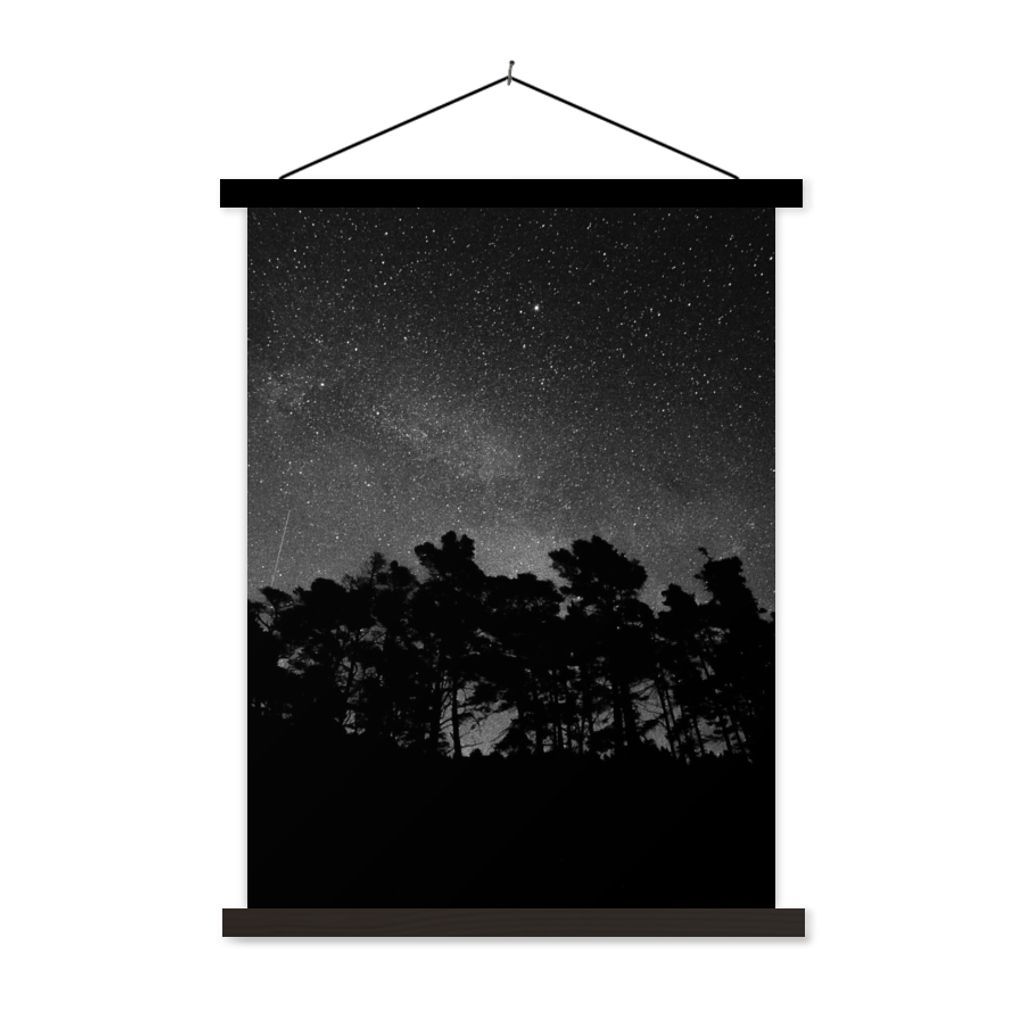MuchoWow Textilposter Sternenhimmel - Wald - Himmel - Schwarz - Bäume 90x120 cm mit schwarzem Rahmen - Dekoration