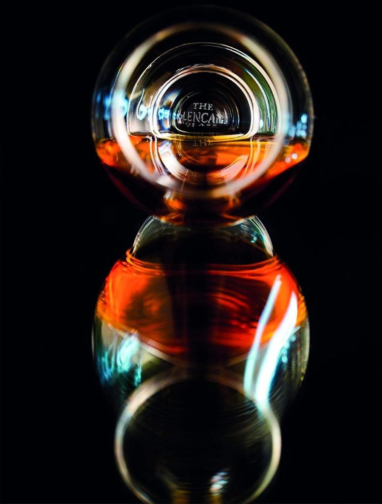 Stölzle Lausitz GLENCAIRN STÖLZLE LAUSITZ The Glass Tasting-Set I 3x Whiskeygläser 190 ml & 1x Wasserkrug 285 ml I Bleifreies Kristallglas I