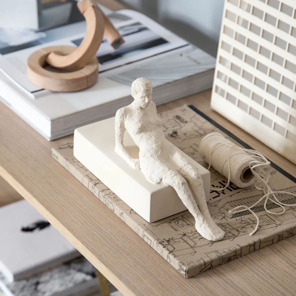 Kähler Design The Attentive One: Scultura in Ceramica Artistica Danese - 2