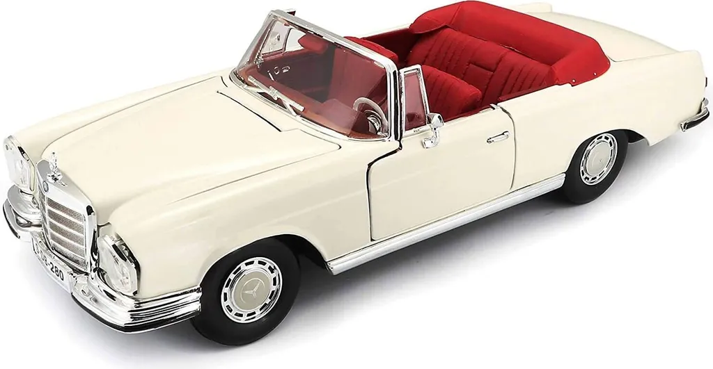 Maisto 31811 Mercedes 280SE Cabrio 1966 Crème - Miniature 1:18