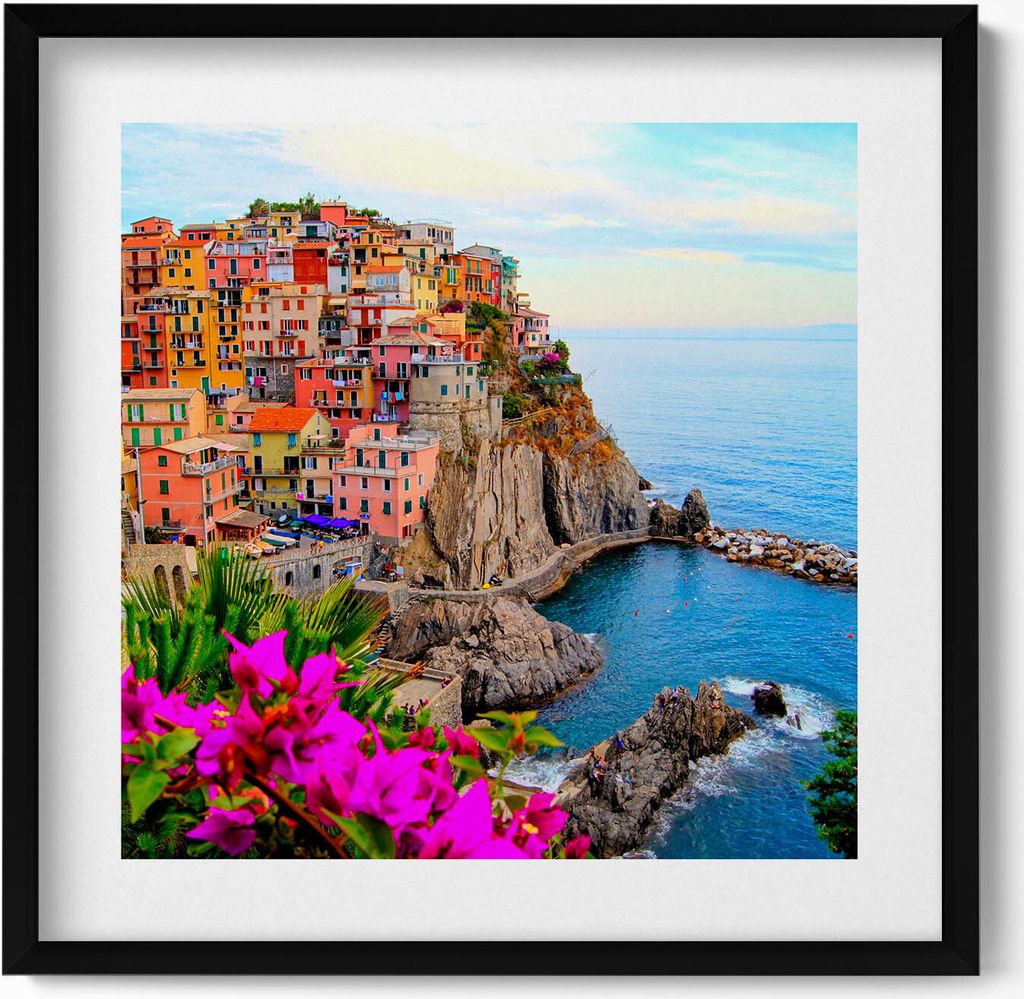 Blumen und die Küstenlinie der Cinque Terre - Italien– Wandbild mit Rahmen – Gerahmtes Bild – Wanddekoration – 50x50 cm – Schwarz Rahmen