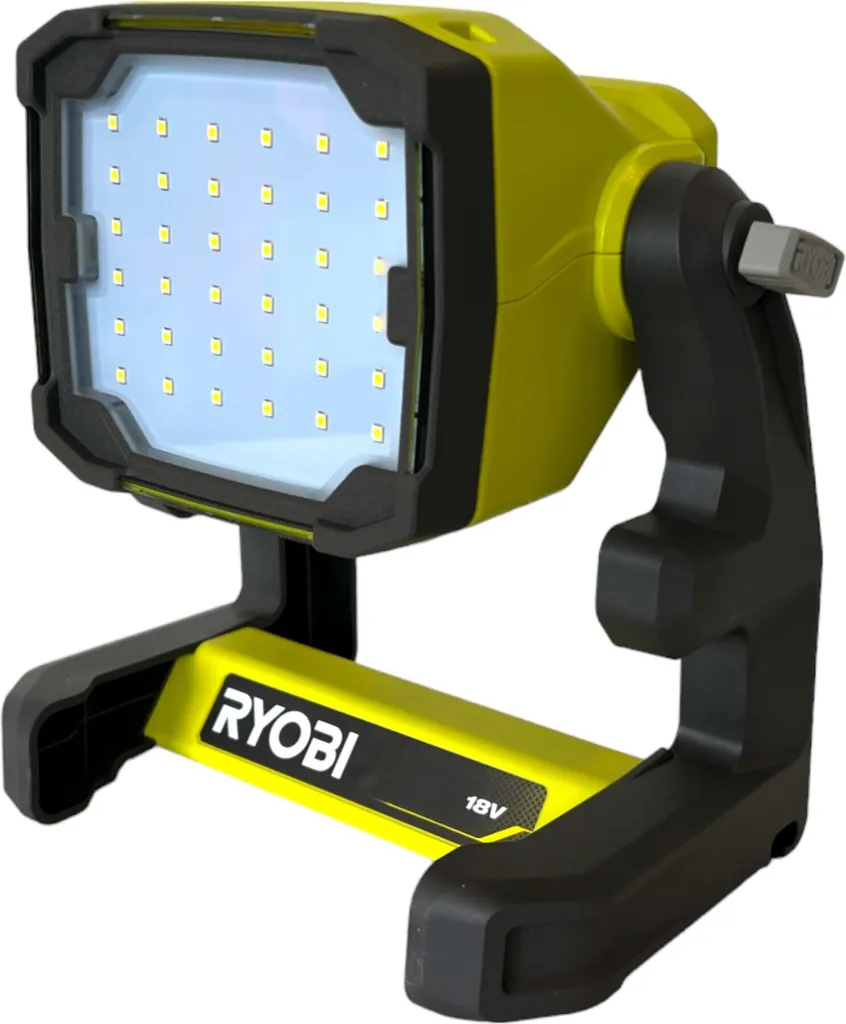 Faretto LED Ryobi 18V RLFD18-0 1800 Lumen | Offerta Solo Corpo Macchina