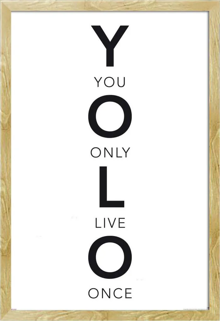 Regalo Originale: Poster YOLO con Cornice Faggio Shinsuke Maxi
