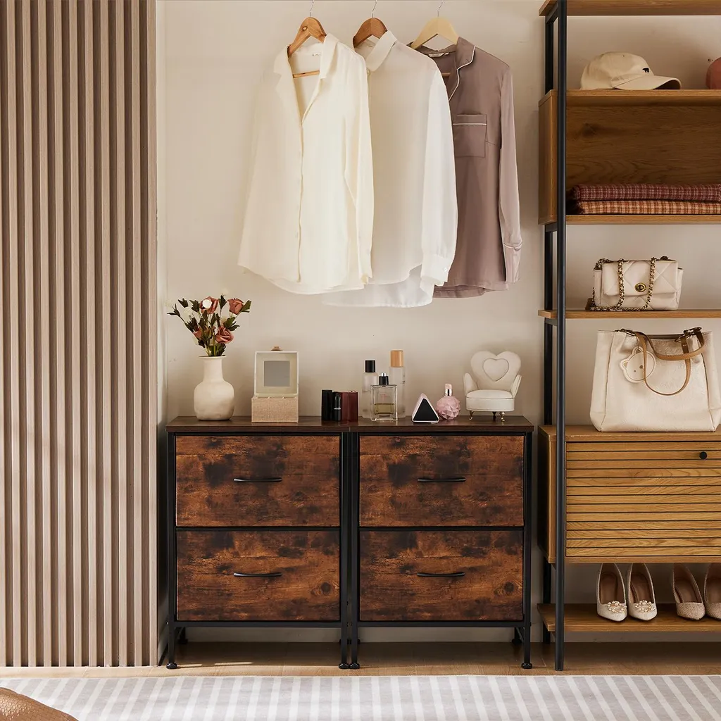 Solution rangement efficace : commode en tissu robuste anti-encombrement