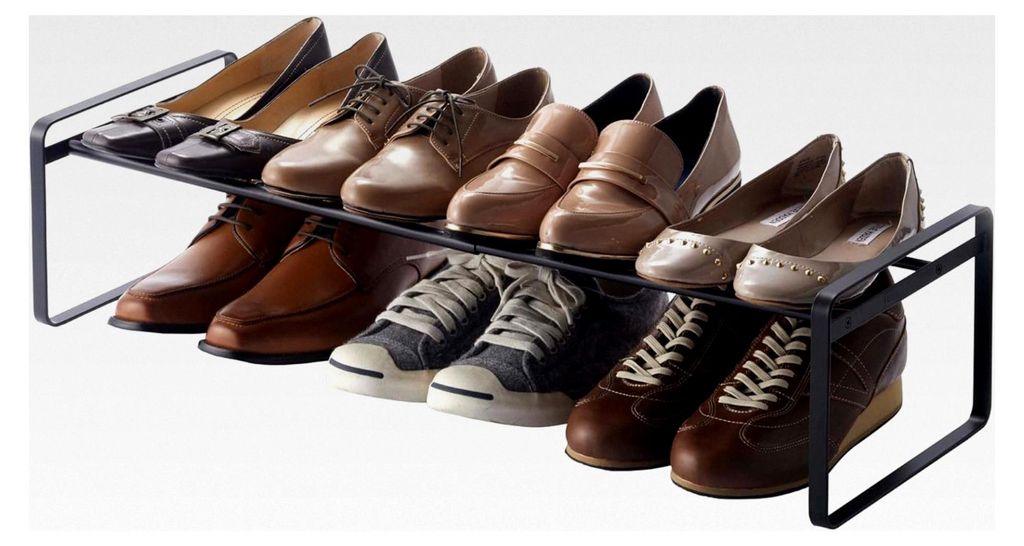 Ausziehbares Schuhregal FRAME, schwarz, Stahl, minimalistisch, 41~70 x 25 x 17,5 cm