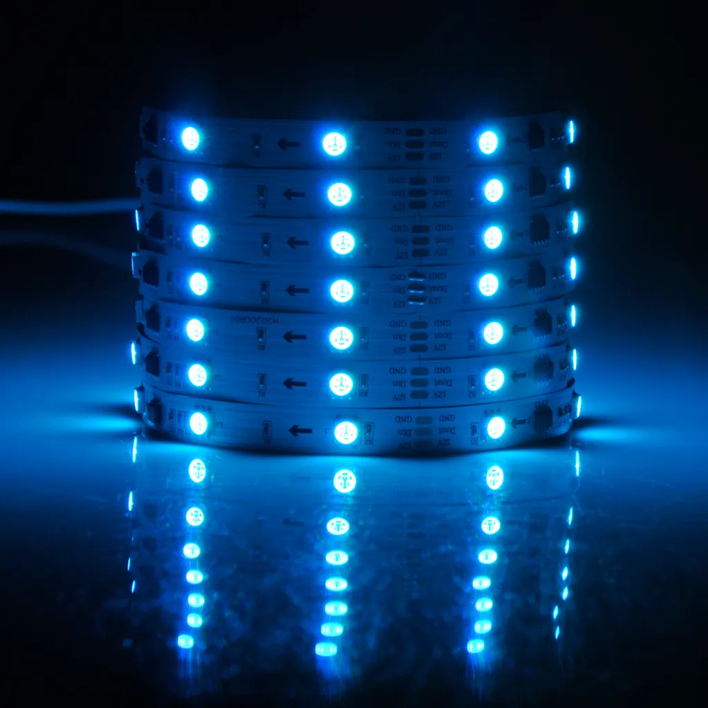Solution éclairage LED MAGIC RGB 5m Polux pour relooker votre intérieur - 6