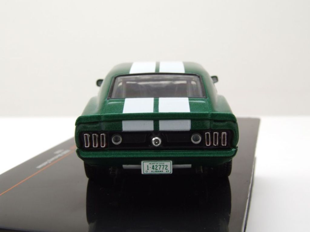 ixo models CLC530 Ford Mustang Fastback 1969 grün metallic Produktbild 6
