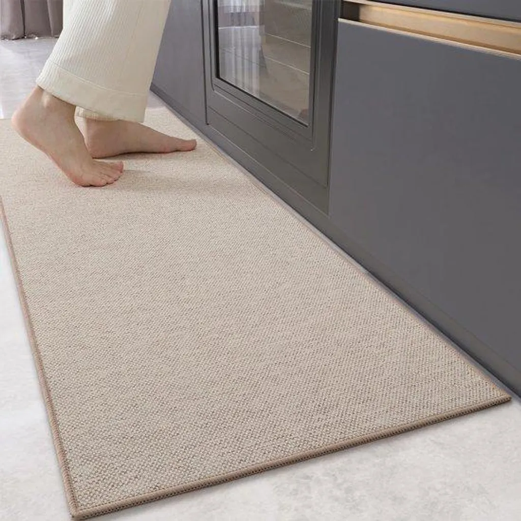Tapis de sol anti-glisse beige lavable : fini les chutes au couloir