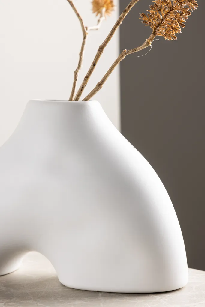 Vase blanc Kento Venture Design - Finition mate et forme épurée chic - 10