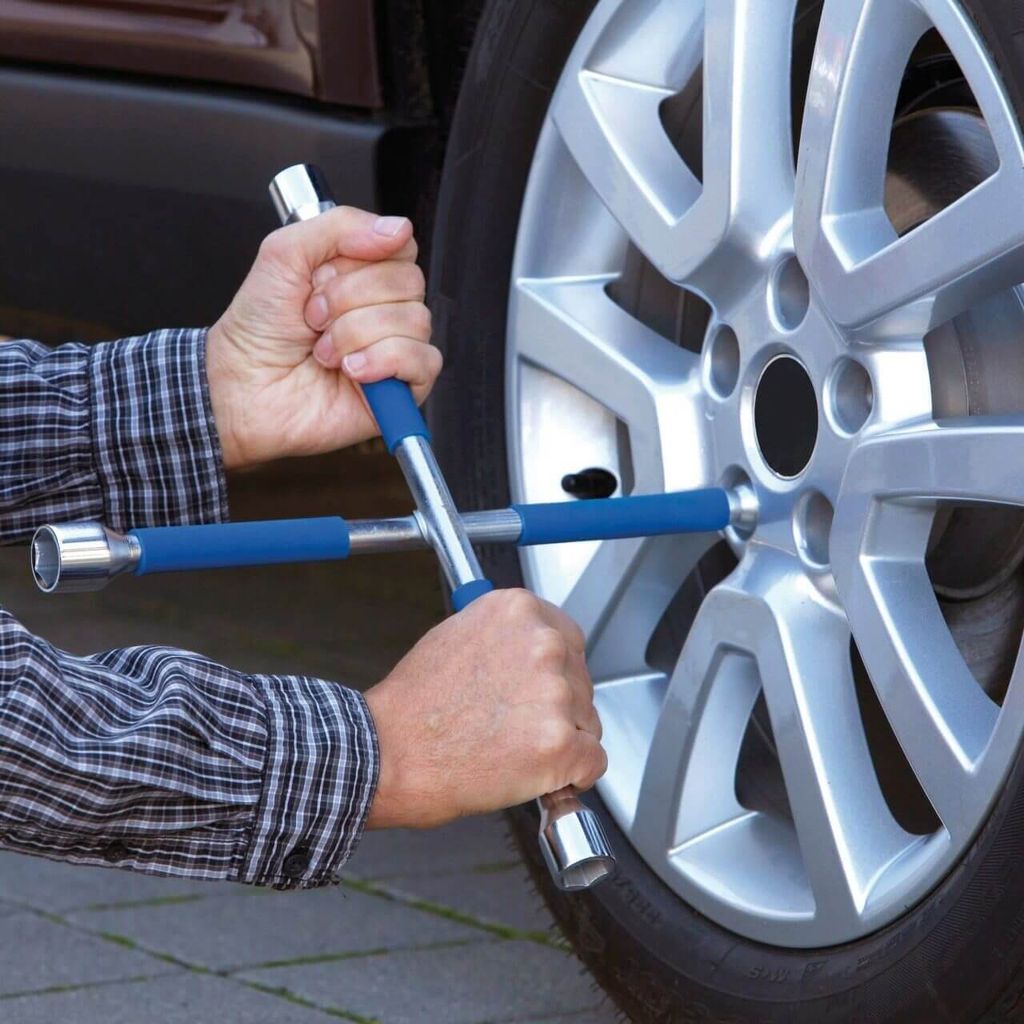 Křížový klíč GOODYEAR s protiskluzovým povrchem Obrázek produktu 2