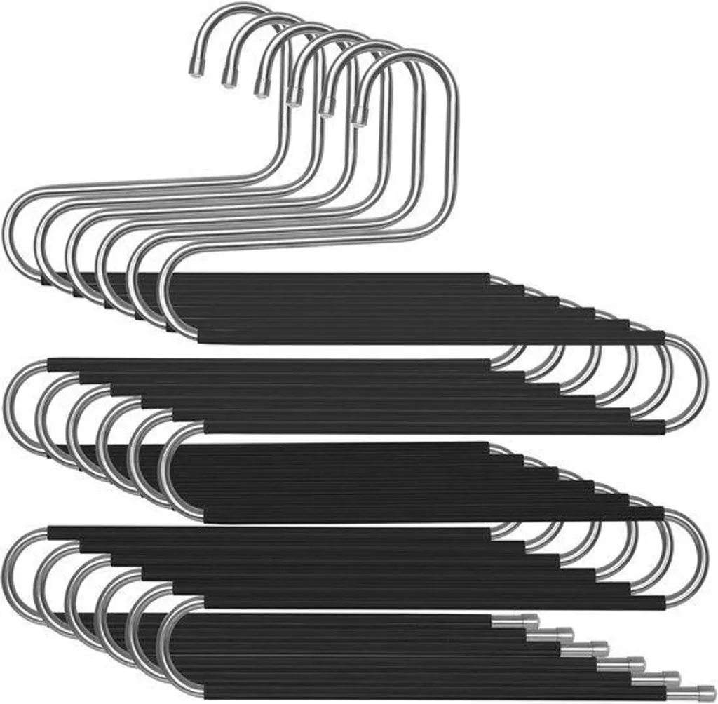 Stop au désordre : cintre multiple pour ranger 5 jeans sans plis