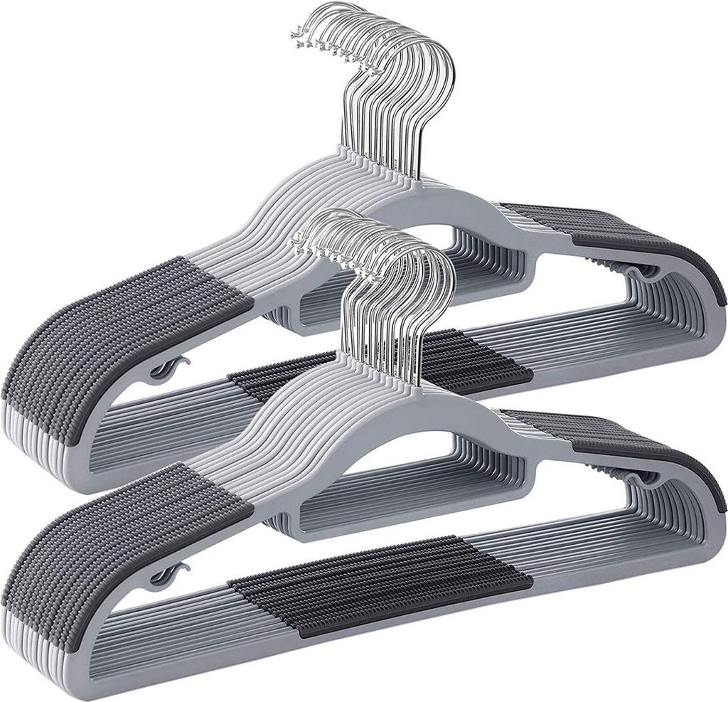 Set mit 30 Kleiderbügeln