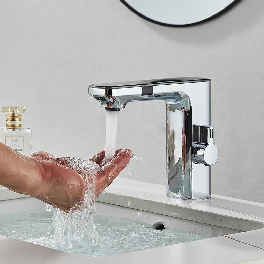 Robinet automatique rouge contre le gaspillage d'eau avec affichage de chaleur