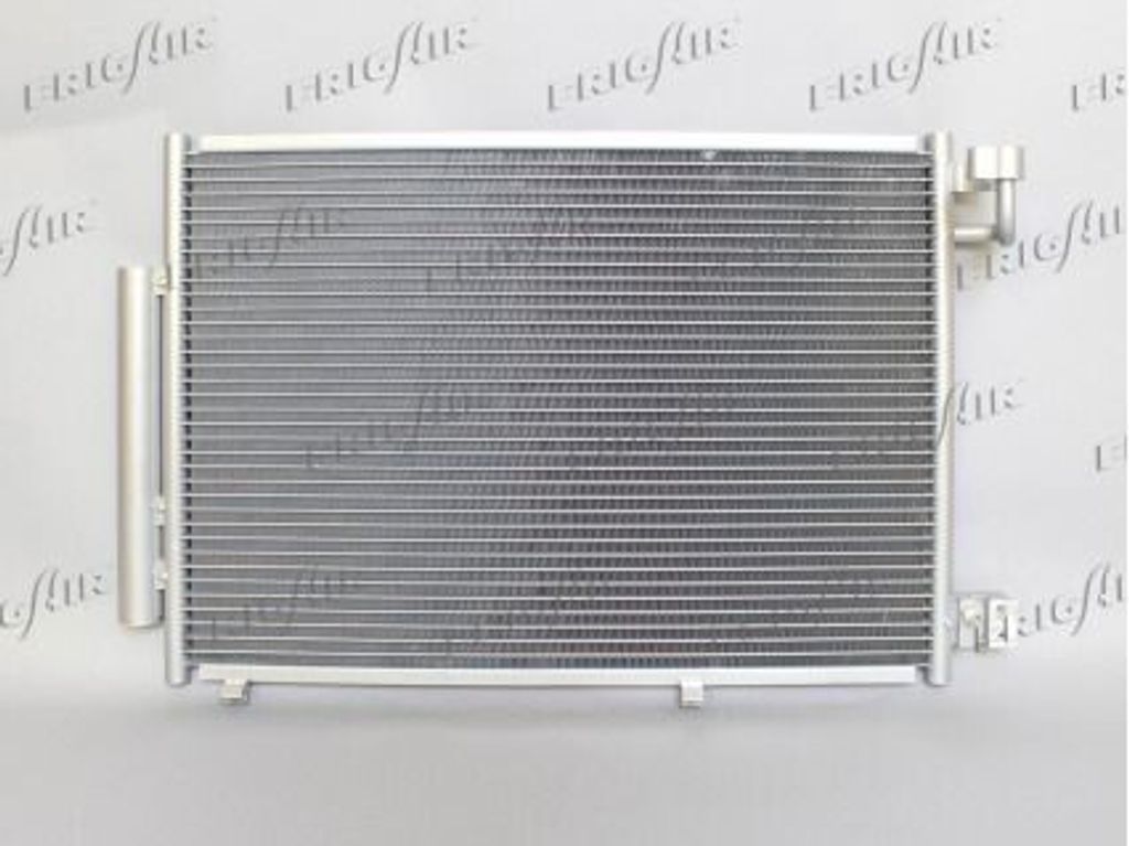 FRIGAIR 0805.3033 Kondensator Klimaanlage Klimakondensator für FORD Fiesta Mk6 Schrägheck (JA8, JR8)
