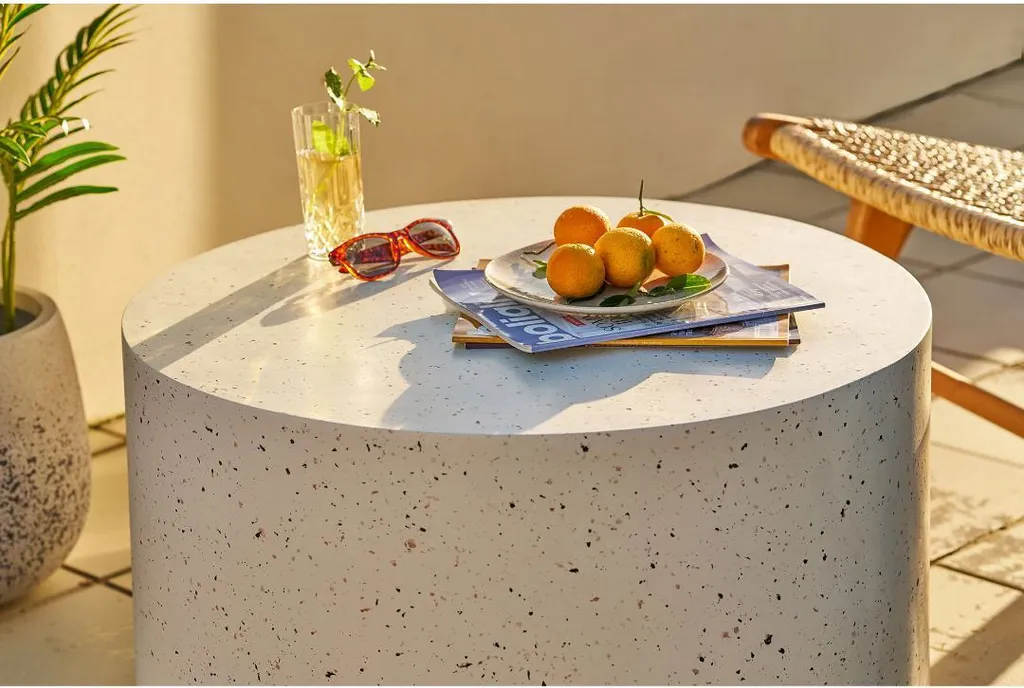 Table de jardin Ronja Ø70cm stable et résistante aux intempéries - 7