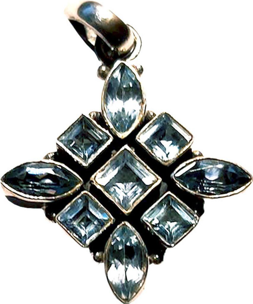 Damen Edelstein Anhänger Blautopas mit 925 er Sterling Silber